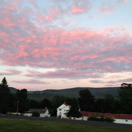 Four Winds Country Motel Manchester Extérieur photo