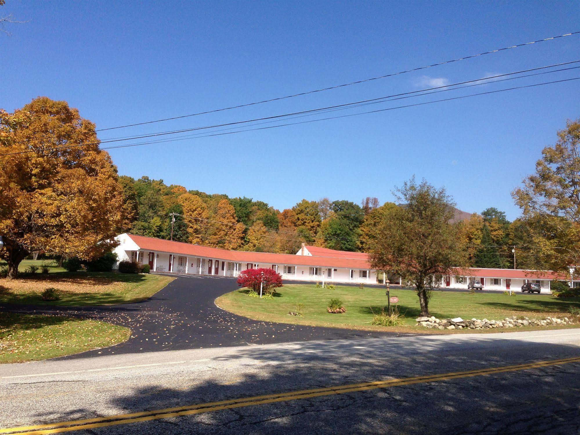 Four Winds Country Motel Manchester Extérieur photo